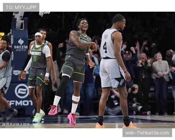 森林狼124-121险胜开拓者，爱德华兹关键得分锁定胜局